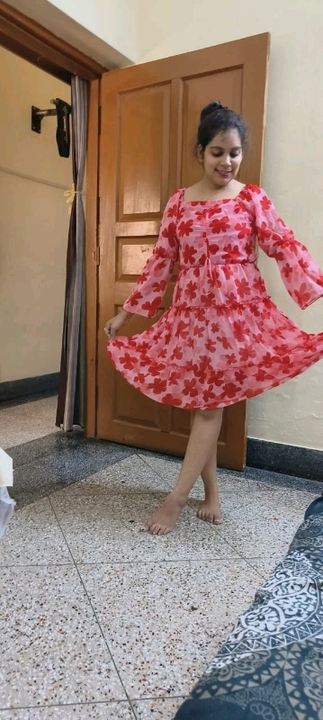 Post image Beautiful women's mini dress 👗