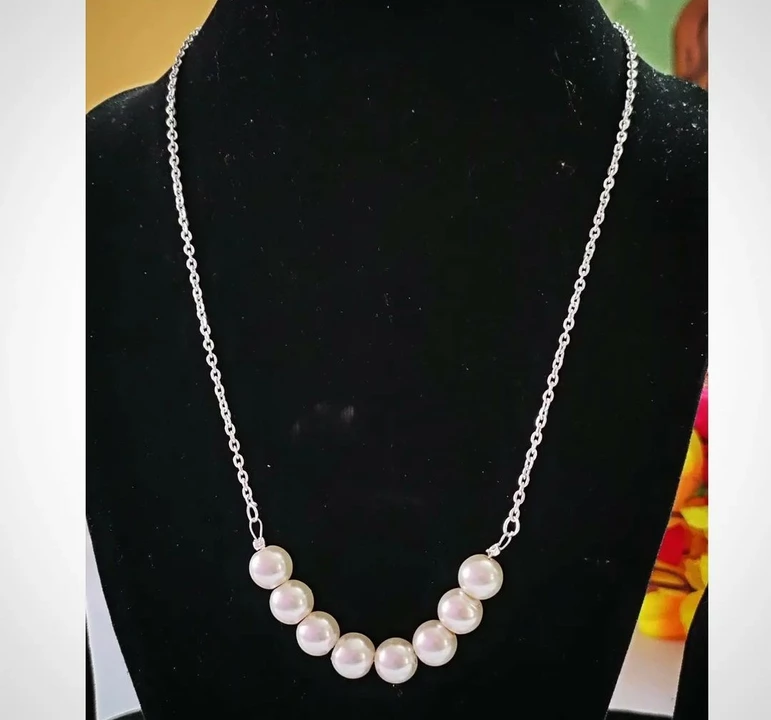 Pearl chain  uploaded by business on 8/22/2022