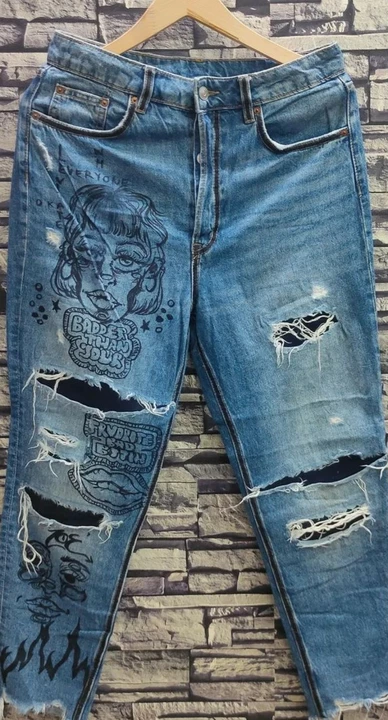 Post image Export surplus jeans has updated their profile picture.