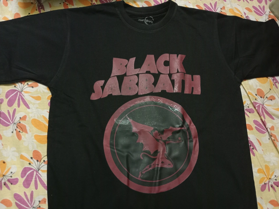 Black Sabbath band tshirt. uploaded by business on 8/23/2022