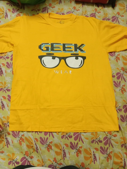 Geek tshirt. uploaded by business on 8/23/2022