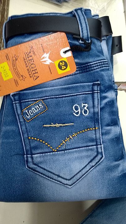 Kids denim jeans best quality
Size 32-40 uploaded by Rajdhani saree emporium on 6/23/2020