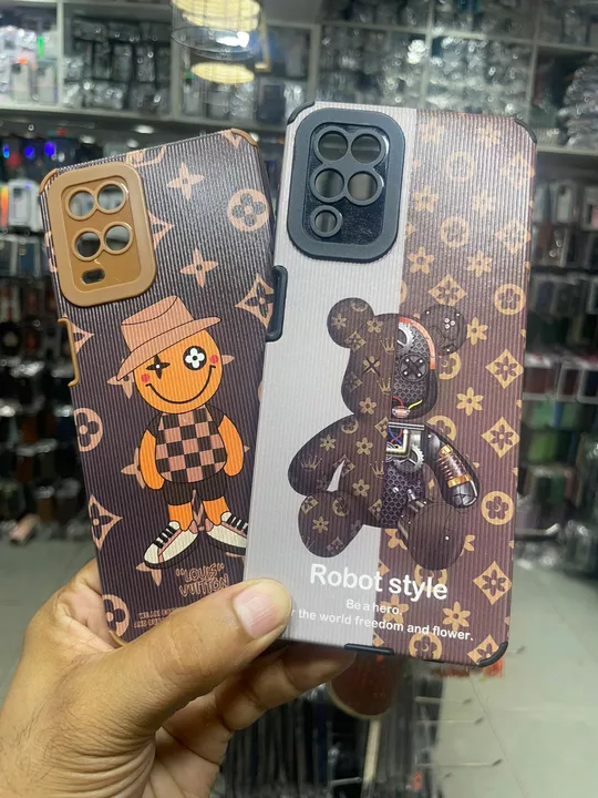 *FULL LEATHER PRINT TPU*

*Lot Only ₹38*
*Choice ₹45* uploaded by Kripsons Ecommerce 9795218939 on 8/24/2022