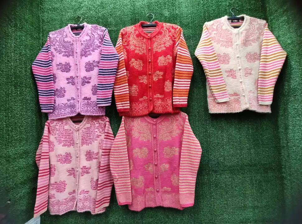 Ladies Cardigans uploaded by Montana Fashios on 8/25/2022