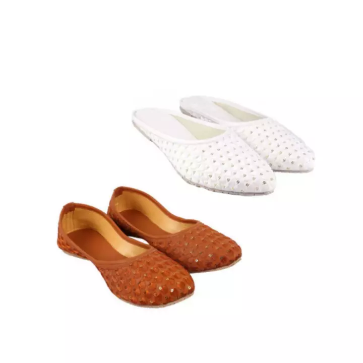 Combo makhi slippers and makhi beli uploaded by Maisara handicraft on 8/25/2022