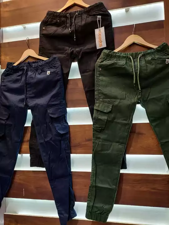 *superdry cargo pants*

*Shades* *3*

💫 *Size : 30 ,32,34,36*
💫 *PRICE 670/- only* free shipping

 uploaded by Lookielooks on 8/25/2022