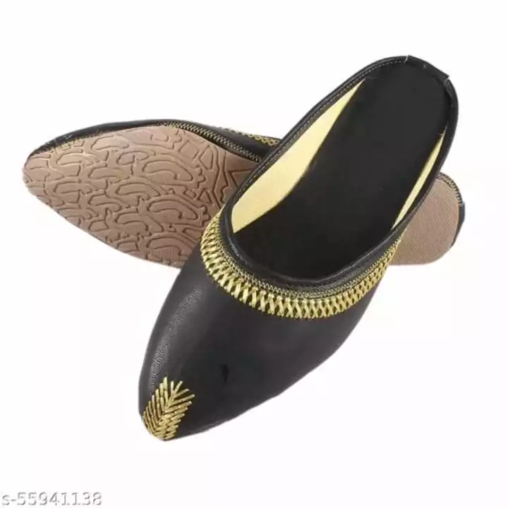 Slippers for women uploaded by K.n.udyog on 8/26/2022