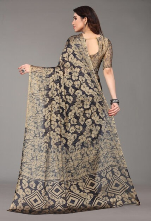 Printed Daily Wear Chiffon Saree uploaded by CRUSH SHOP INDIA on 8/26/2022