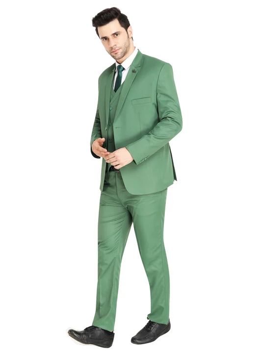 Three Piece suit For men uploaded by Bull & Bear on 8/26/2022