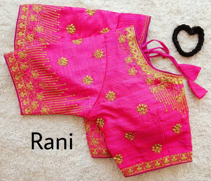 Embroidered saree blouse uploaded by Advance Fashion Technology pvt ltd on 8/27/2022