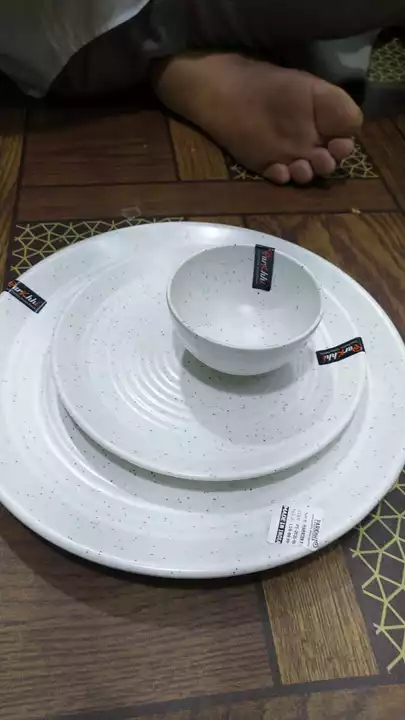 Spiral 3 pcs set ( 11" full plate 1 , 7.5" half plate 1 and 4.25" veg bowl 1  uploaded by Parkhi IMPEX on 8/27/2022