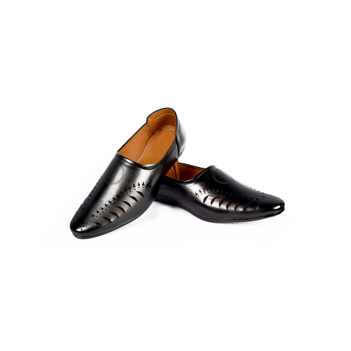 Laser cut black Nagra Shoes uploaded by Kardam Group India on 8/27/2022