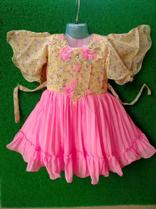 Girl little kid 💃💃💃 Soft Georgette frocks 2 to 6 years Inner 3 layers Awailable sizes 22,24,2 uploaded by SN creations on 8/27/2022