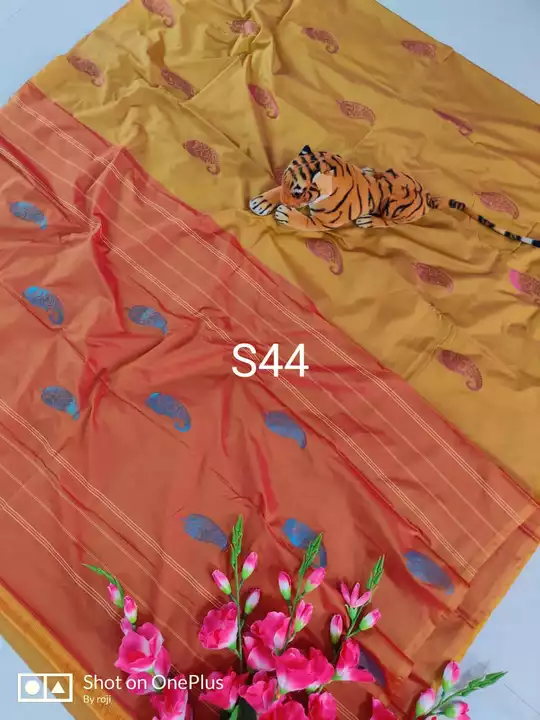 Product uploaded by Handloom saree house on 8/28/2022