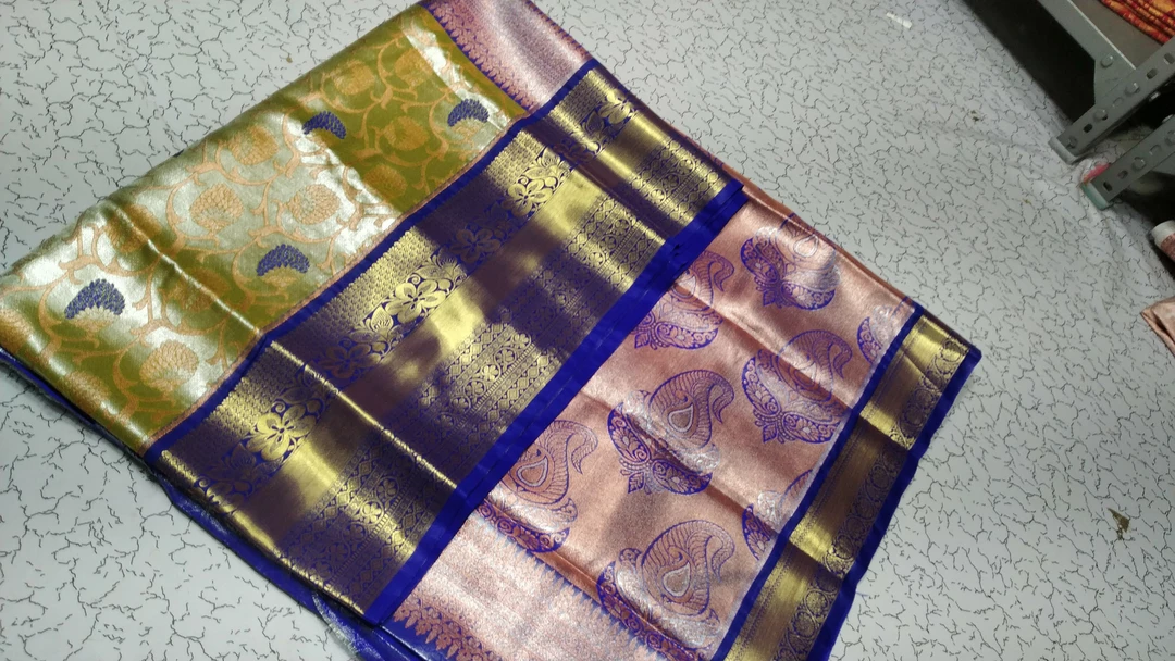 Product uploaded by RR Sarees on 8/28/2022