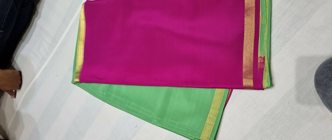 Half and half double pallu double blouse  uploaded by Shri vasavi silks on 8/29/2022
