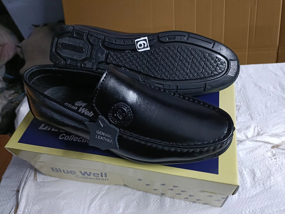 Product uploaded by H R Footwears  on 8/29/2022