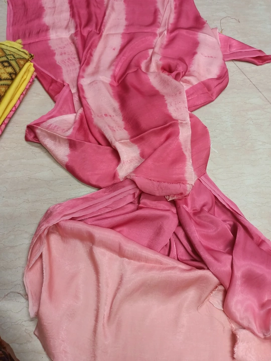 Product uploaded by Tanzeb creation handloom banarsi saree on 8/30/2022