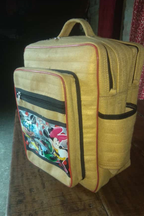 School bag uploaded by बैग हाउस  on 8/30/2022