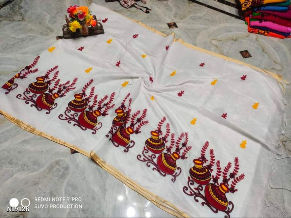 Ghot embroidery cotton silk saree uploaded by 𝙋𝘼𝙑𝙄𝙏𝙍𝘼𝙈 on 8/30/2022