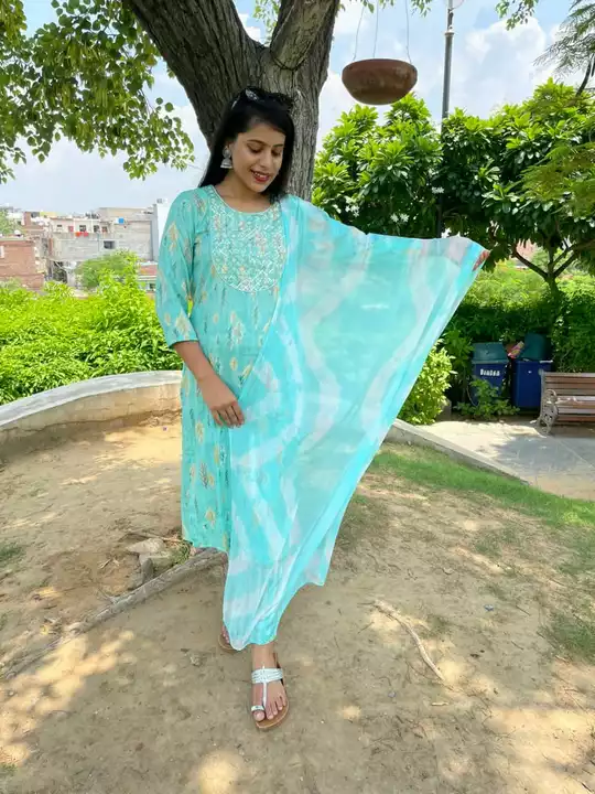 
*Febric Rayon kurti with pent_with cotton  dupatta*  uploaded by N R FASHION on 8/31/2022