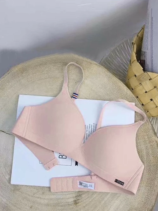 Simplicity push up bra uploaded by business on 8/31/2022
