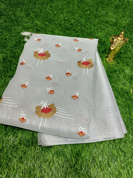 Banarsi tissue bridal silk saree  uploaded by business on 8/31/2022