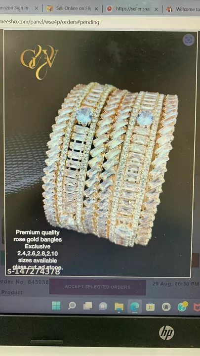 Ad bangles uploaded by business on 9/1/2022