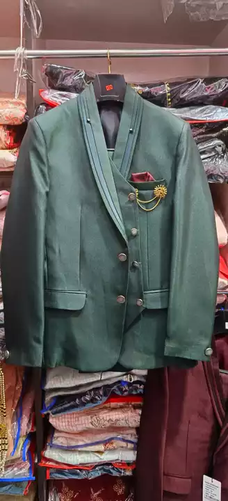 3 pcs coat pant  uploaded by Mahesh Bhai Sherwani Wale on 9/2/2022