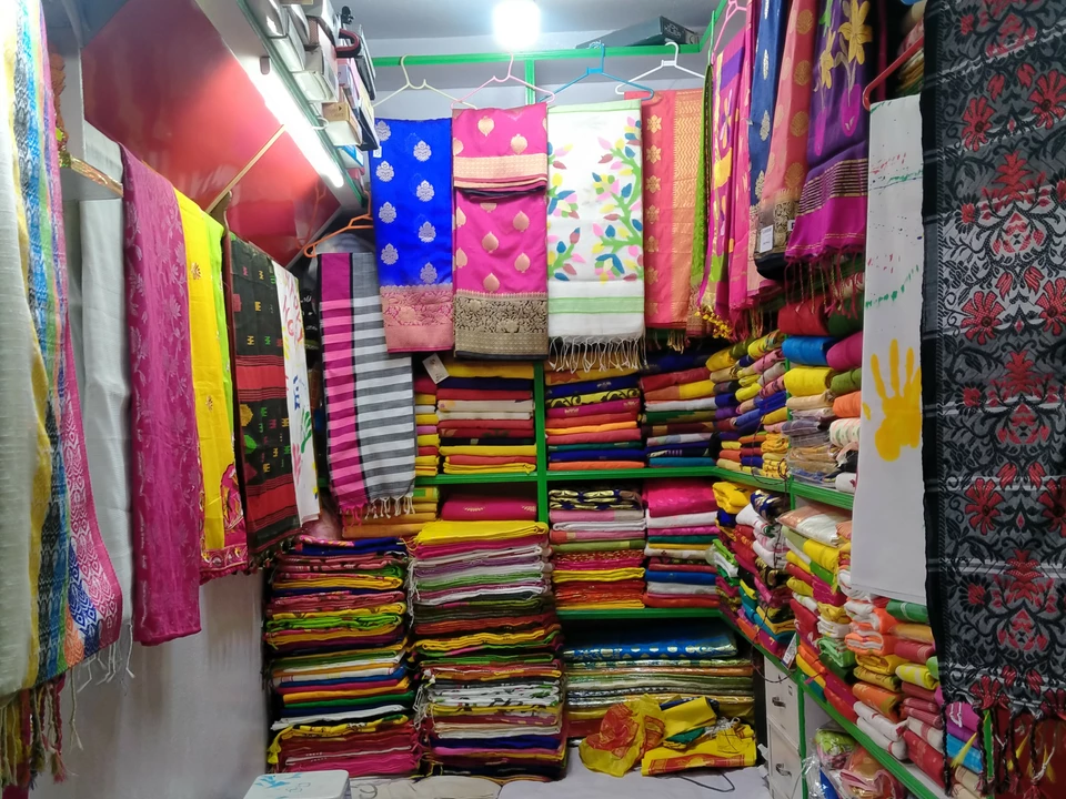 Saree  uploaded by business on 9/3/2022