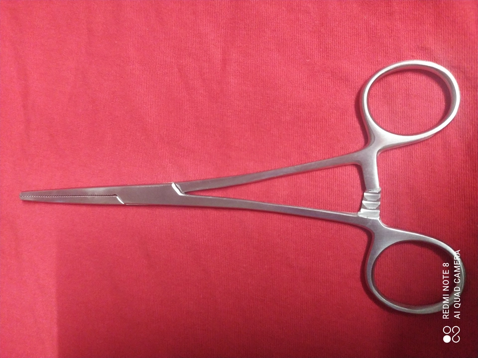 Artery Forcep uploaded by business on 9/3/2022