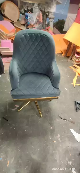 Post image New model chair available