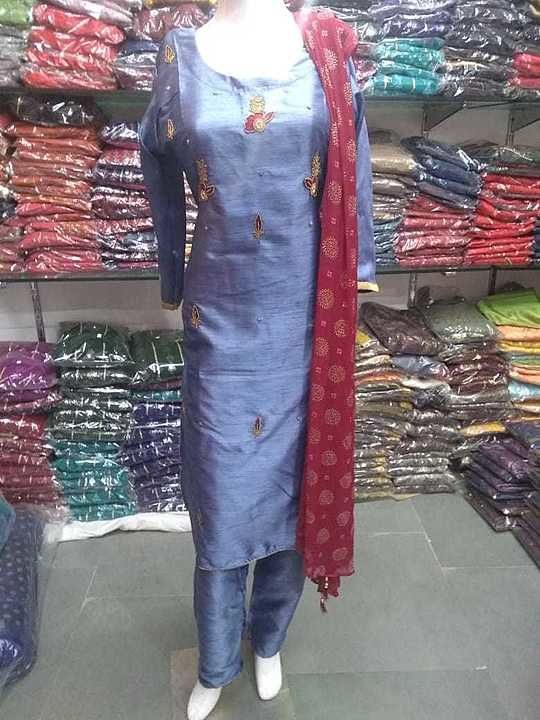 New product 💝 Fabric type satin slub 👌
Hand and Resham work on it
Kurti pant with foil print Duptt uploaded by business on 12/8/2020