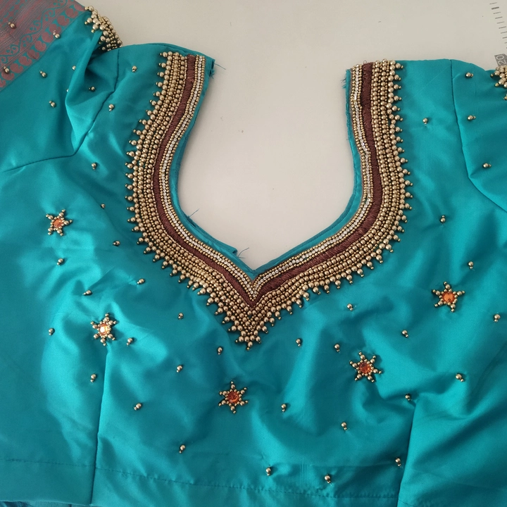 Aari work blouse uploaded by Kala fashions on 9/4/2022