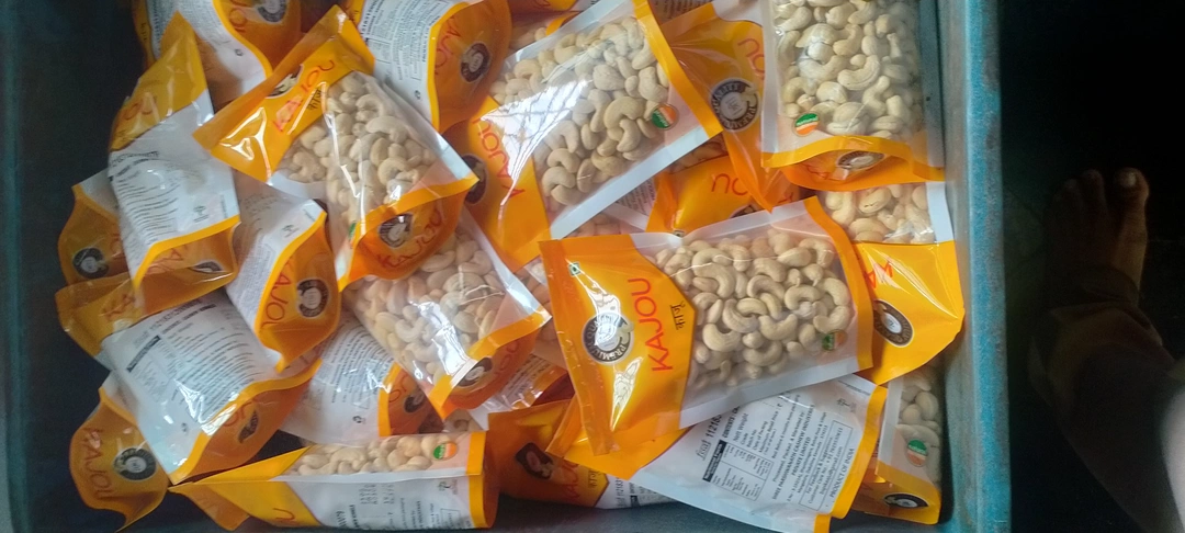 Pouche pack  uploaded by Shree parshwanath cashew industry's on 9/4/2022