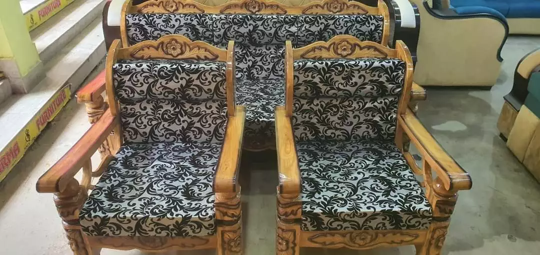 5 Seater Wooden Sofa uploaded by Sharma furniture on 9/5/2022