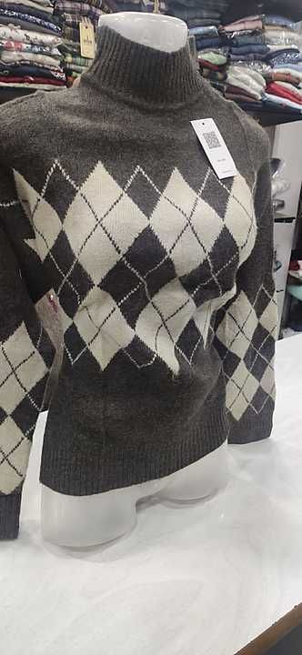 Stylish trendy sweaters for girls  uploaded by Gaurveena Hub  on 12/10/2020