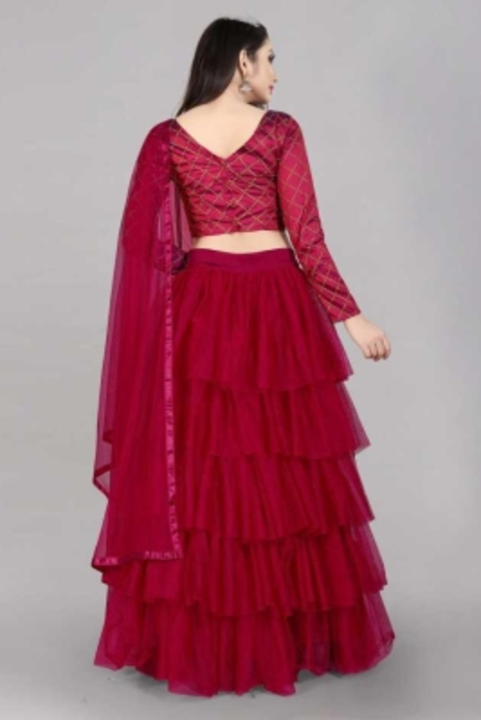  Semi Stitched Lehenga & Crop Top

 uploaded by Jiyas Collections on 9/7/2022