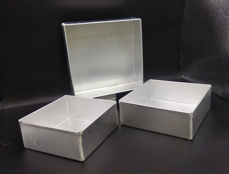 Aluminium Square Cake Mould (S, M, L)

 uploaded by Wholestock on 12/11/2020