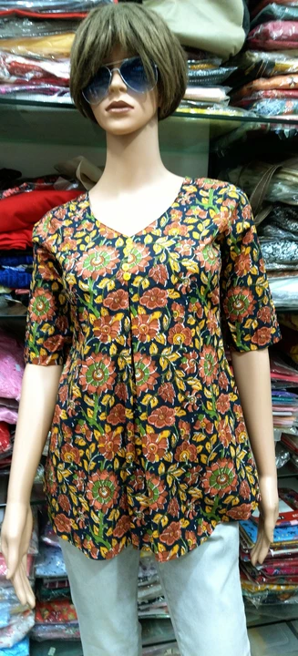 Post image COTTON FLOWER PRINTED TOPS.ELEGANT AND BEAUTIFUL