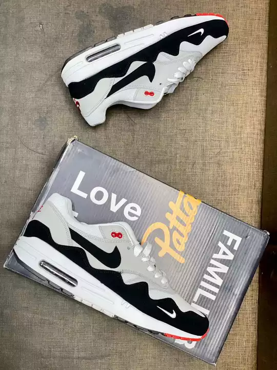 Patta X Nike Airmax 1 White/Black
 uploaded by business on 9/9/2022