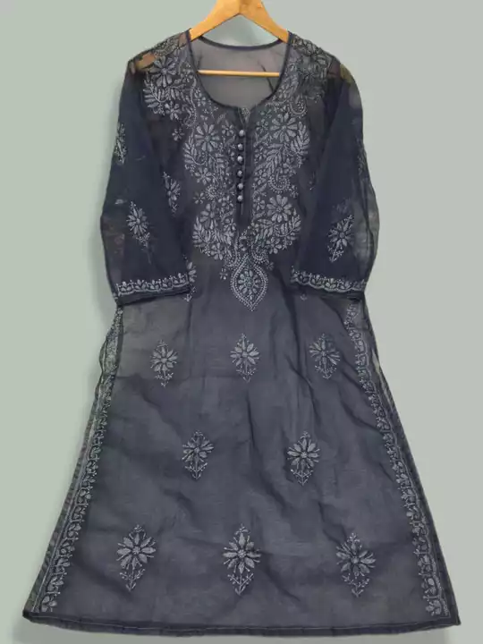 Product uploaded by Afreen Chikankari handicrafts on 9/11/2022