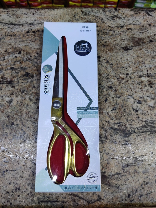 Product image of Gold Scissor, ID: gold-scissor-386ea061