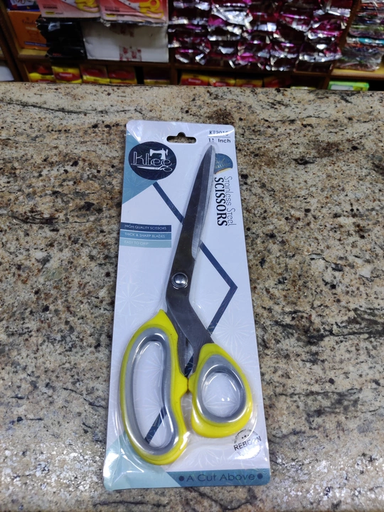 Razor Sharp Scissors  uploaded by Shanti Sales Corporation on 9/12/2022