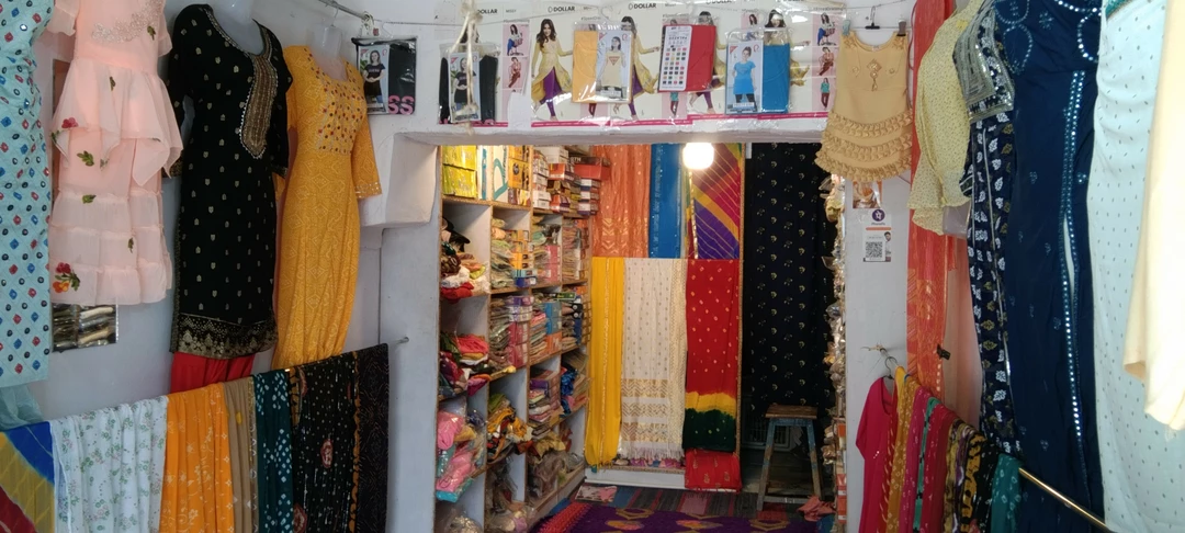 Shop Store Images of Tanwar matching senter & GARMENTS