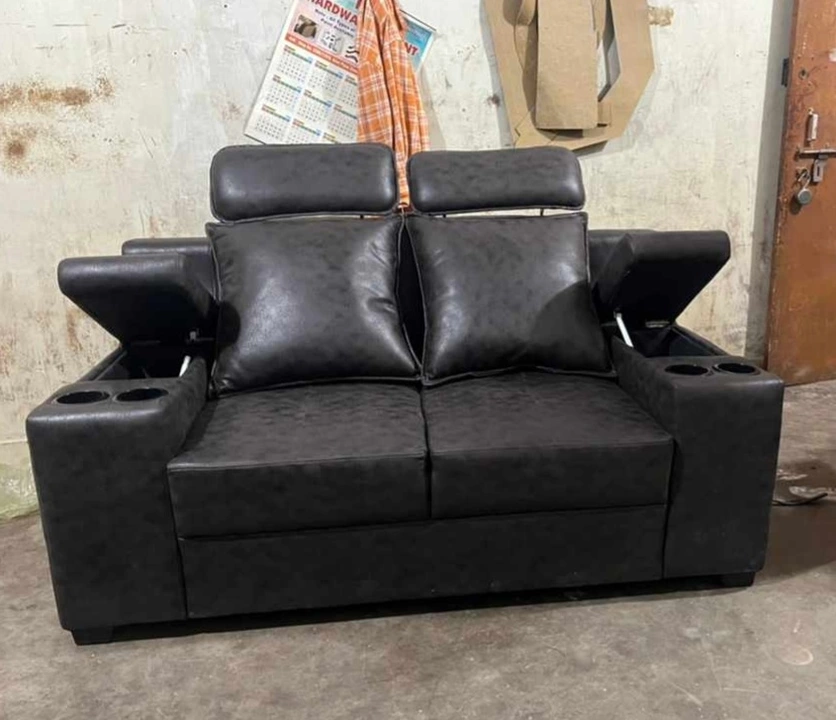 2 seter sofa  uploaded by Furniture on 9/13/2022