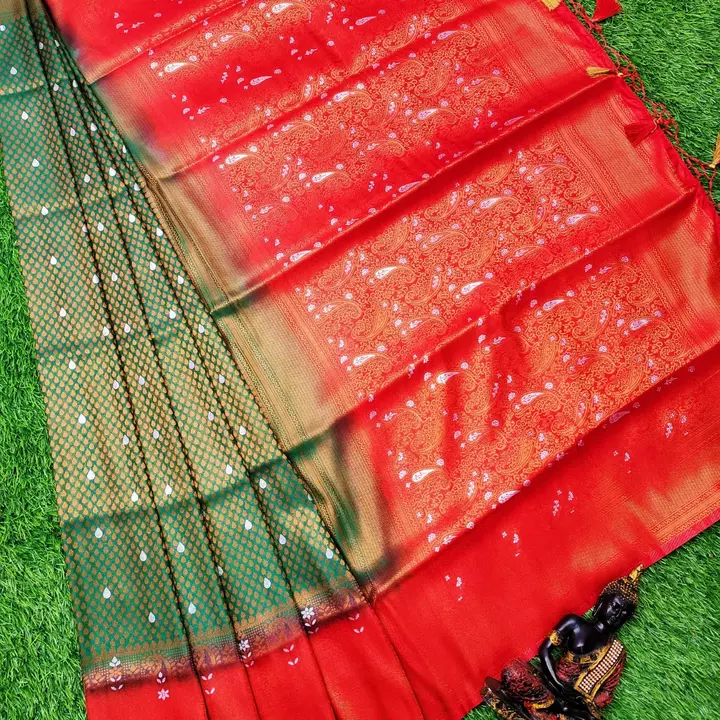 Product uploaded by Sri Lakshmi manikanta handlooms on 9/14/2022