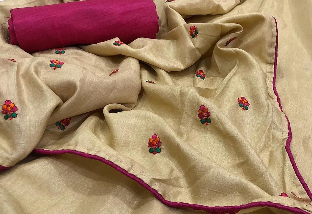 Saree fabric - dola silk saree with full saree embroidery work with piping

Blouse - Banglori silk

 uploaded by business on 12/16/2020