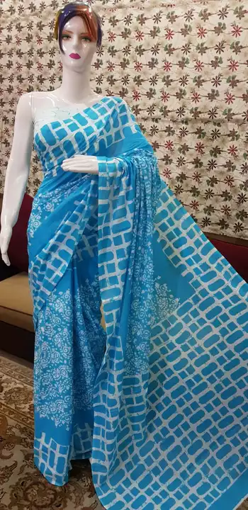 Post image I want 11-50 pieces of Sari  at a total order value of 500. Please send me price if you have this available.