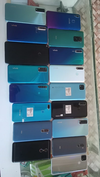 Vivo .oppo.realmi brand new condition og display uploaded by business on 9/15/2022